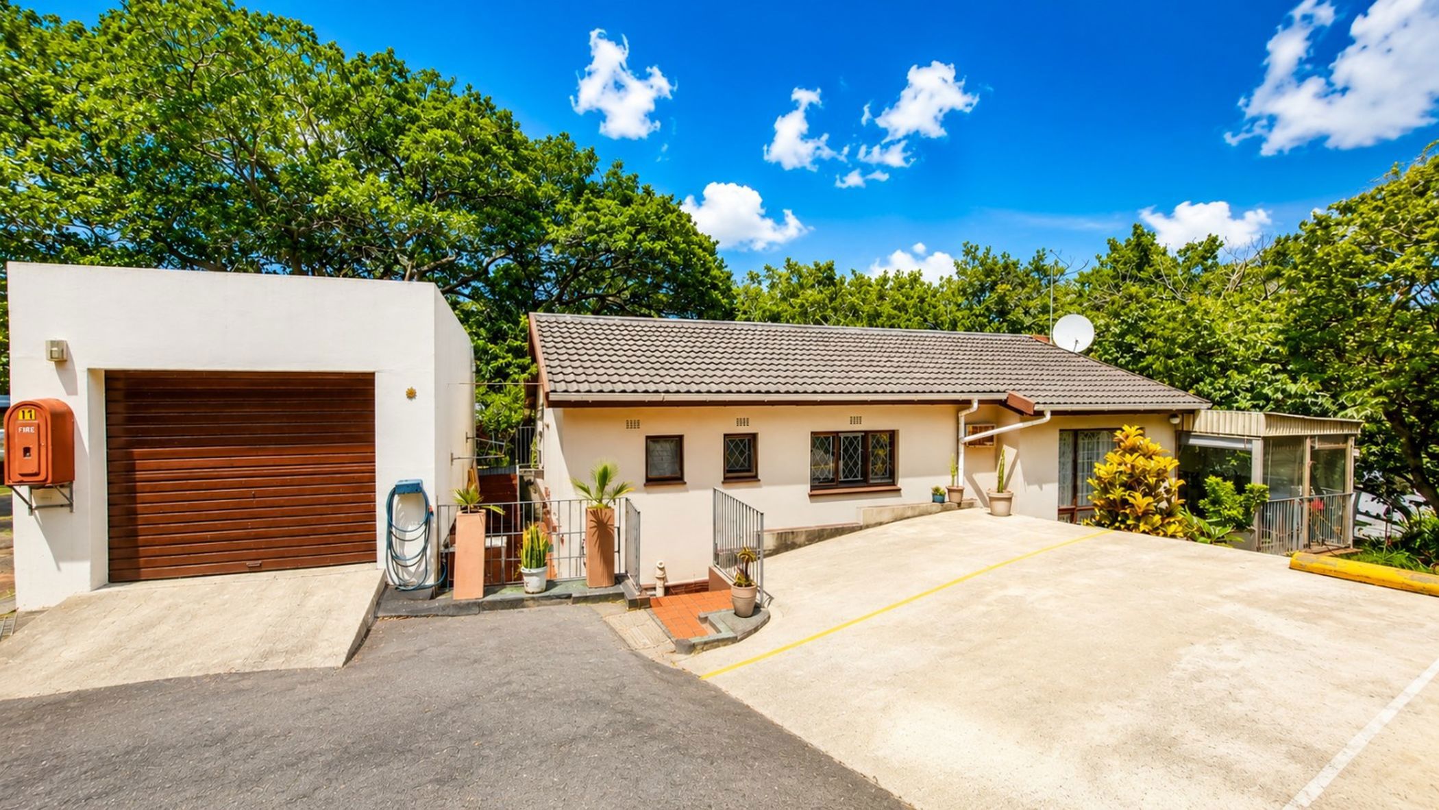 Townhouse for sale in Hibberdene - 1PSH1741341