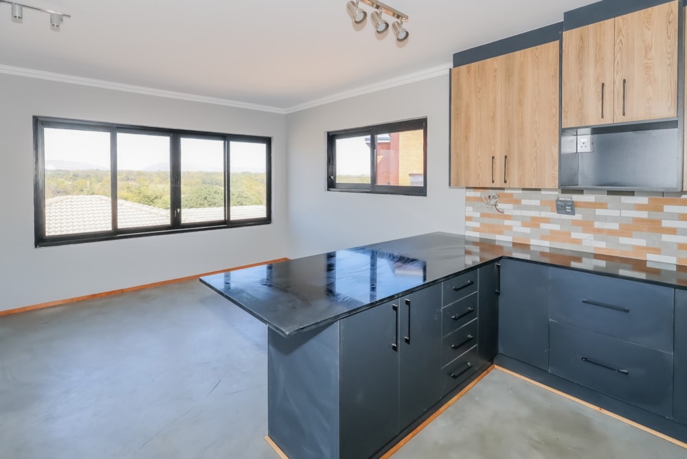 Golf estate house for sale in Magalies Golf Estate - 1HR1739914 Golf estate house for sale in Magalies Golf Estate - 1HR1739914