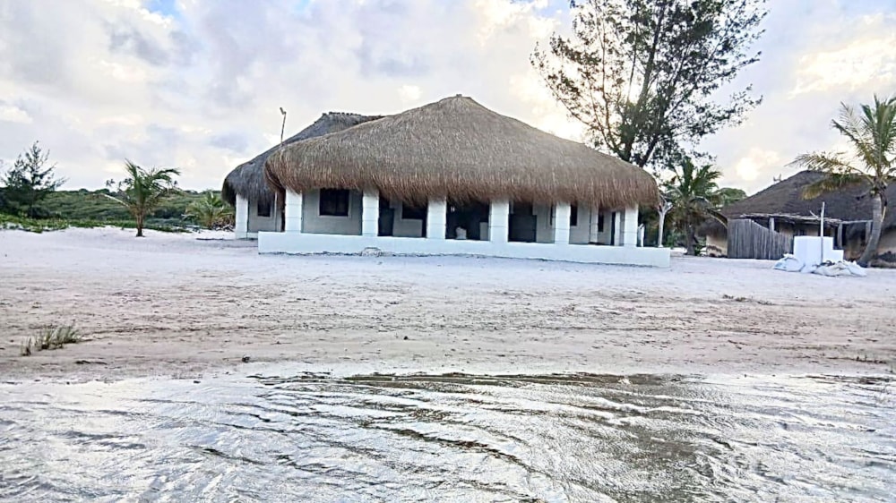 House for sale in Pomene, Mozambique - 3MQ1663065 House for sale in Pomene, Mozambique - 3MQ1663065