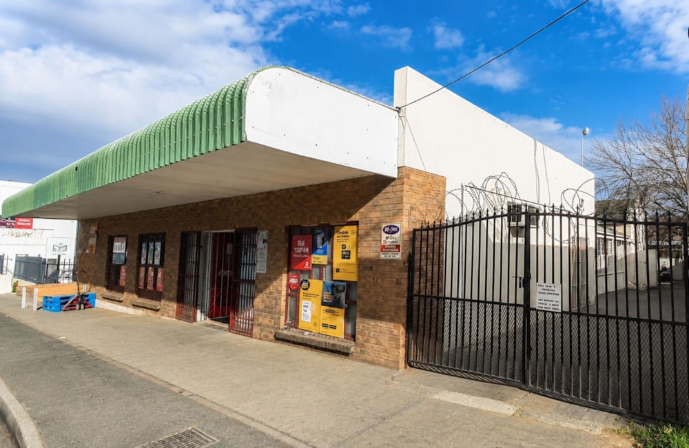 Commercial Building for sale in Oudtshoorn Central - 1OU1663780