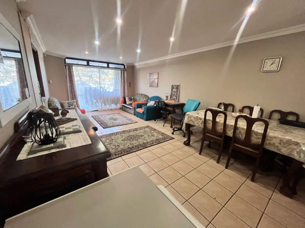 Apartment sold in Ou Dorp - 1JF1740677