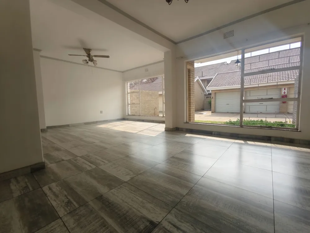 Townhouse let in Three Rivers Proper - 1VT1735895 Townhouse let in Three Rivers Proper - 1VT1735895