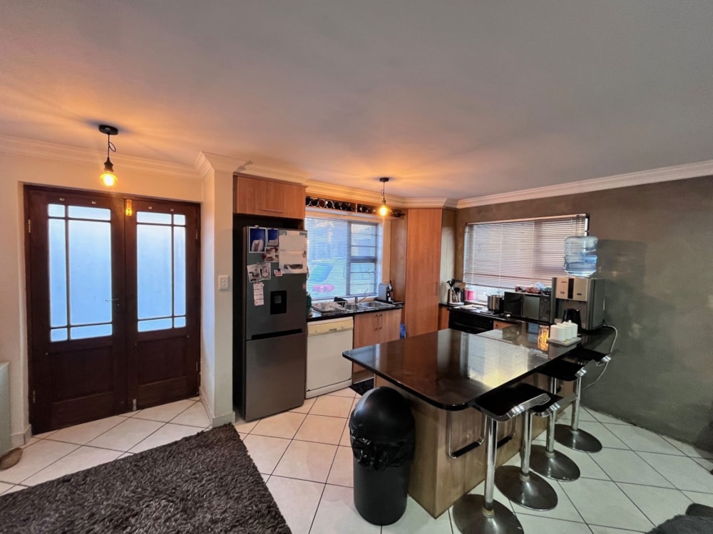 Double-storey apartment for sale in Ferreira Town - 1JF1740066