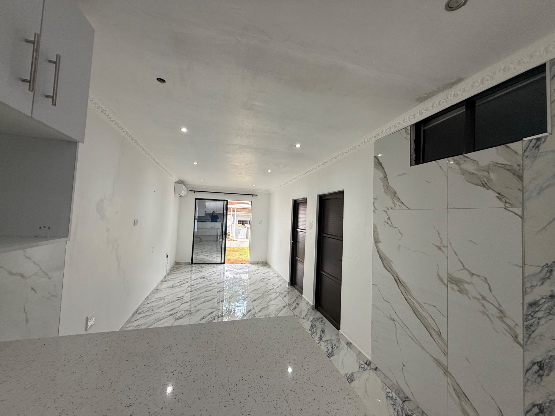 Cottage to rent in Durban North - 1ND1739821