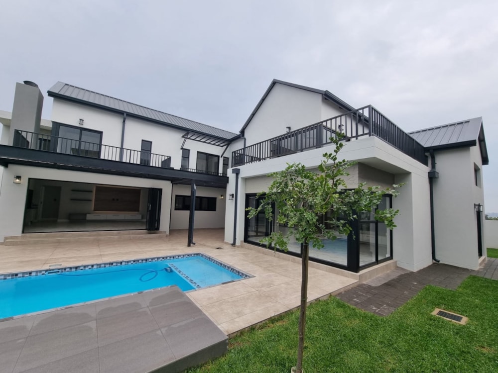 House for sale in Midstream Estate - CN1691098