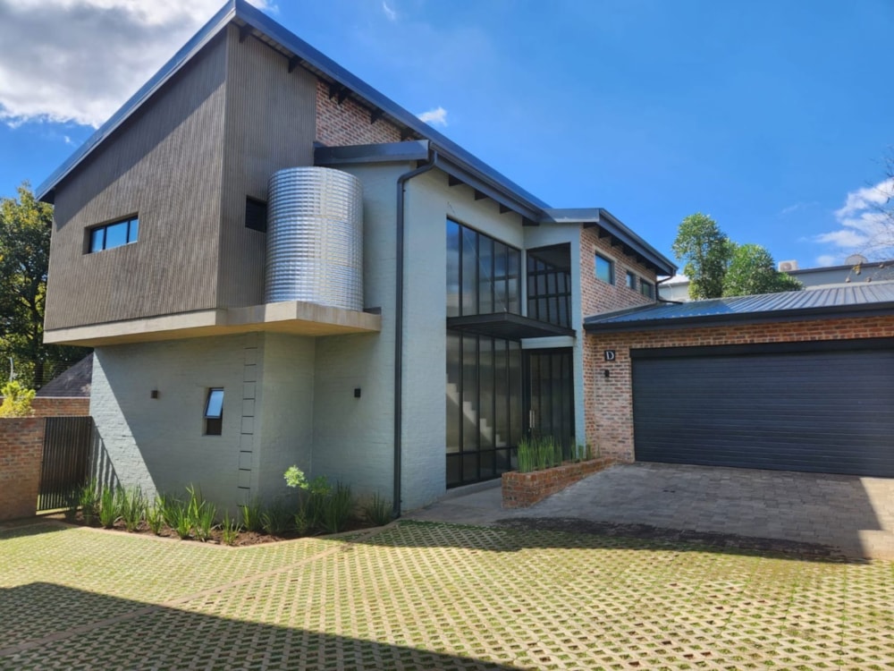 Cluster to rent in Waterkloof, Pretoria East - PTL1735773