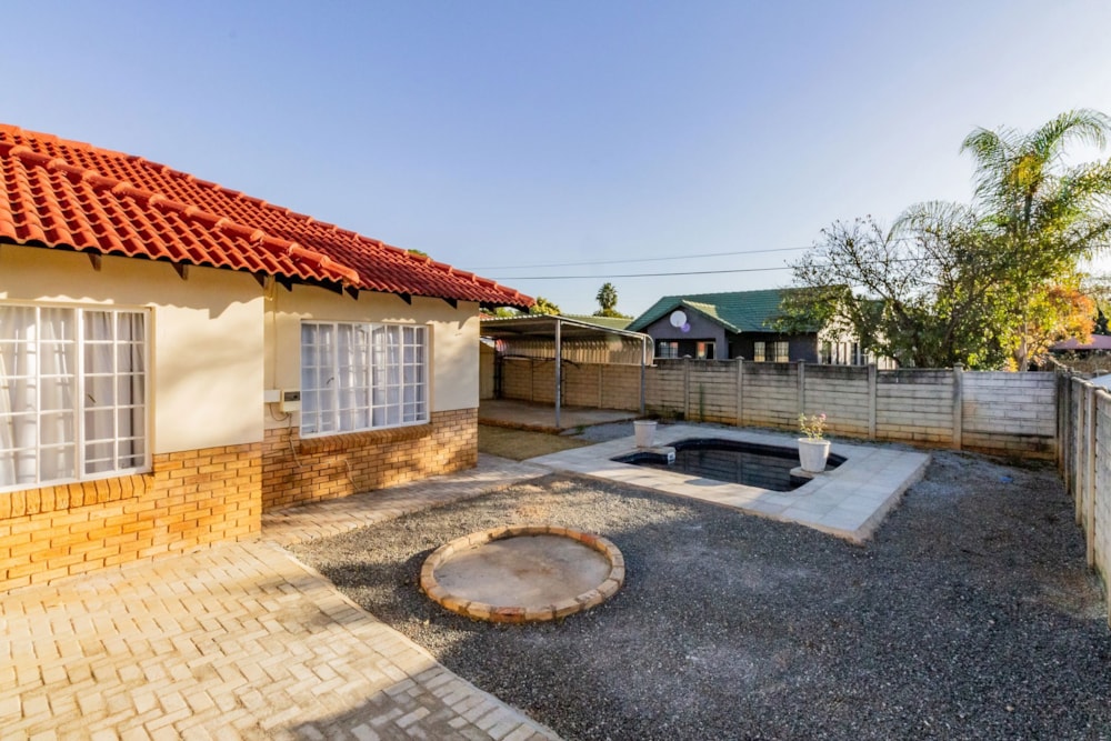 House for sale in Mooinooi - 1HR1722707 House for sale in Mooinooi - 1HR1722707