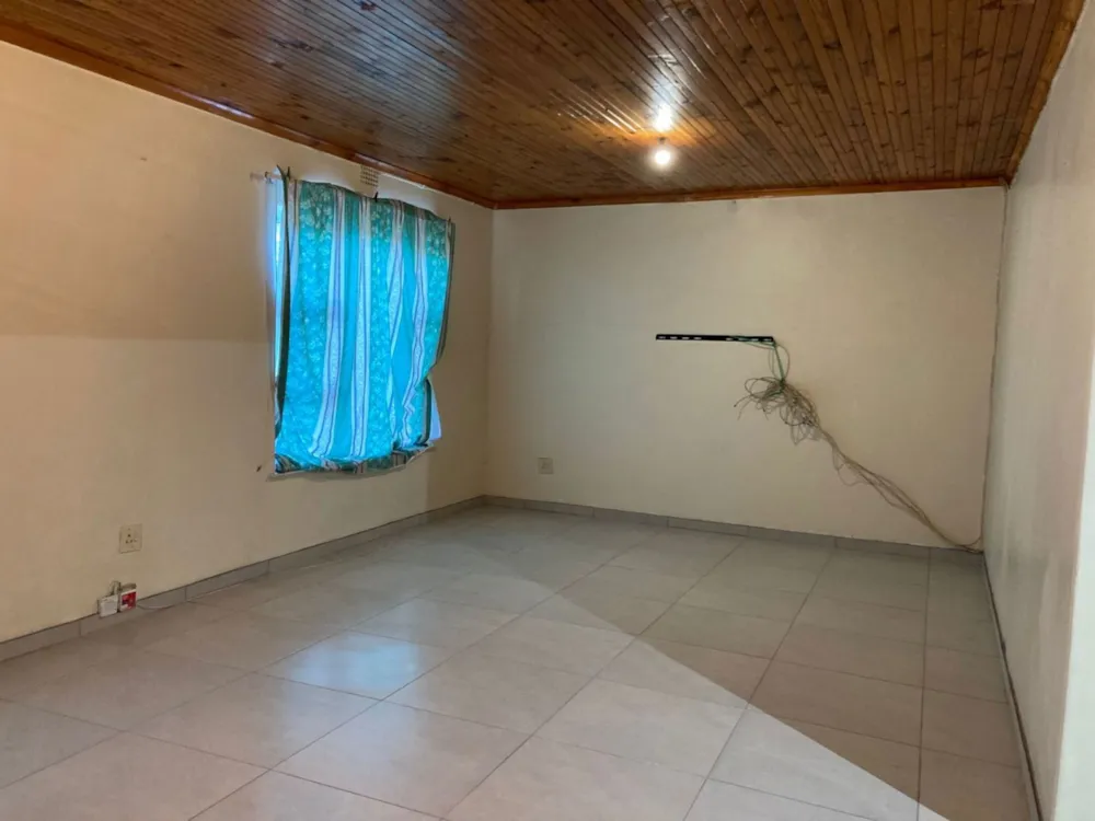 House let in Norwood, Cape Town - 1AH1737169 House let in Norwood, Cape Town - 1AH1737169