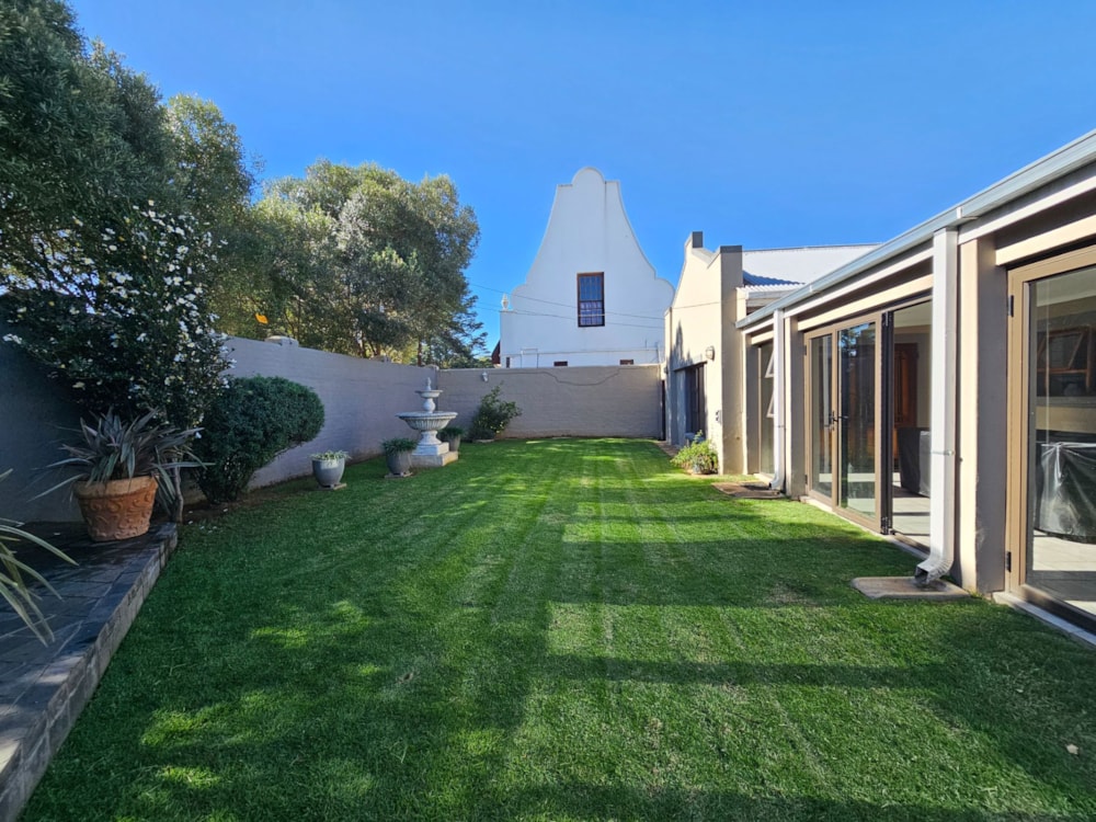 Townhouse for sale in Heidelberg, Gauteng - 1SP1733448