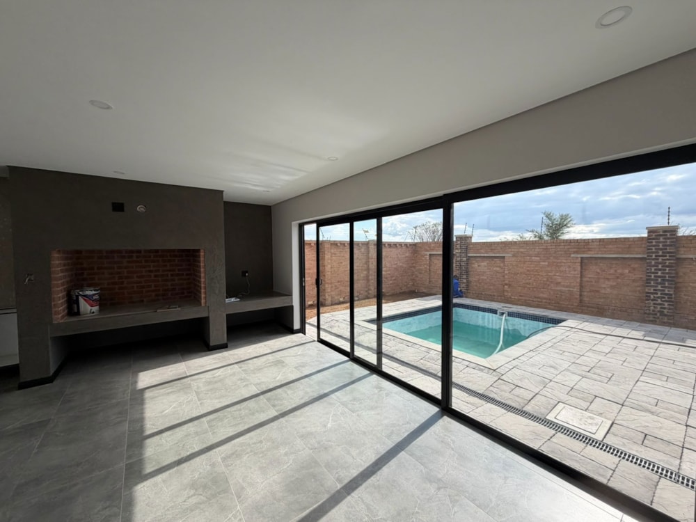 Double-storey house for sale in Bendor - 1PS1707987 Double-storey house for sale in Bendor - 1PS1707987
