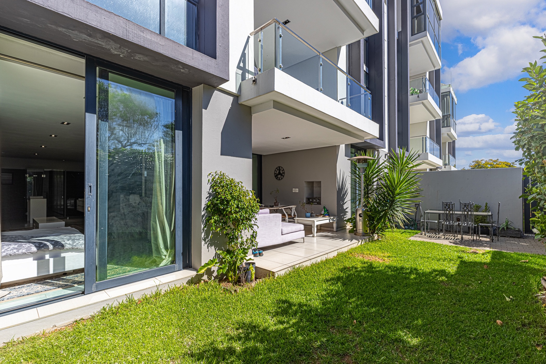 Apartment for sale in Dunkeld West - HP1739367