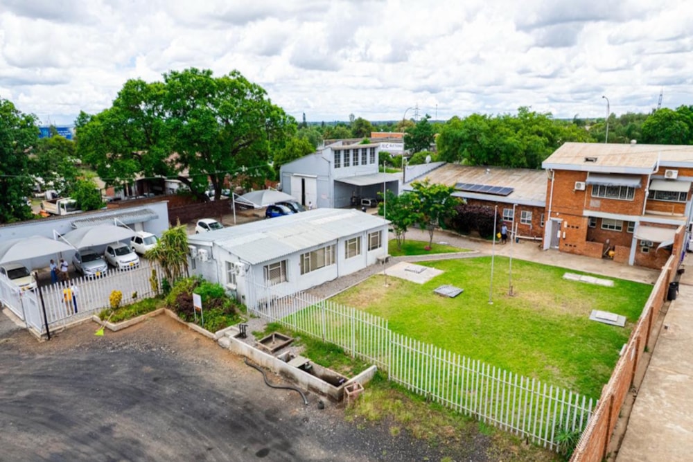 Commercial Building for sale in Bulawayo, Zimbabwe - 3ZB1725805 Commercial Building for sale in Bulawayo, Zimbabwe - 3ZB1725805