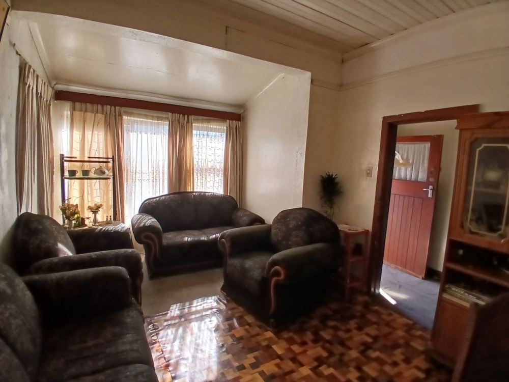 House for sale in Bellville South - 1AH1740437 House for sale in Bellville South - 1AH1740437