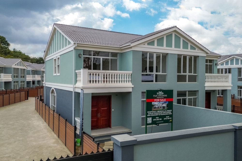 Townhouse for sale in Strathaven, Zimbabwe - 3ZB1728184