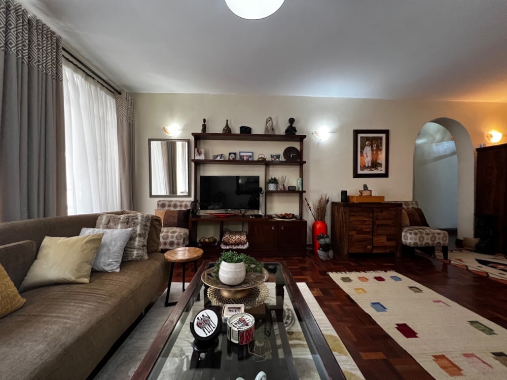 Apartment to rent in Kilimani, Kenya - 3KE1728622