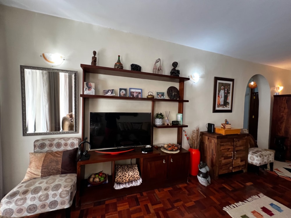 Apartment to rent in Kilimani, Kenya - 3KE1728622