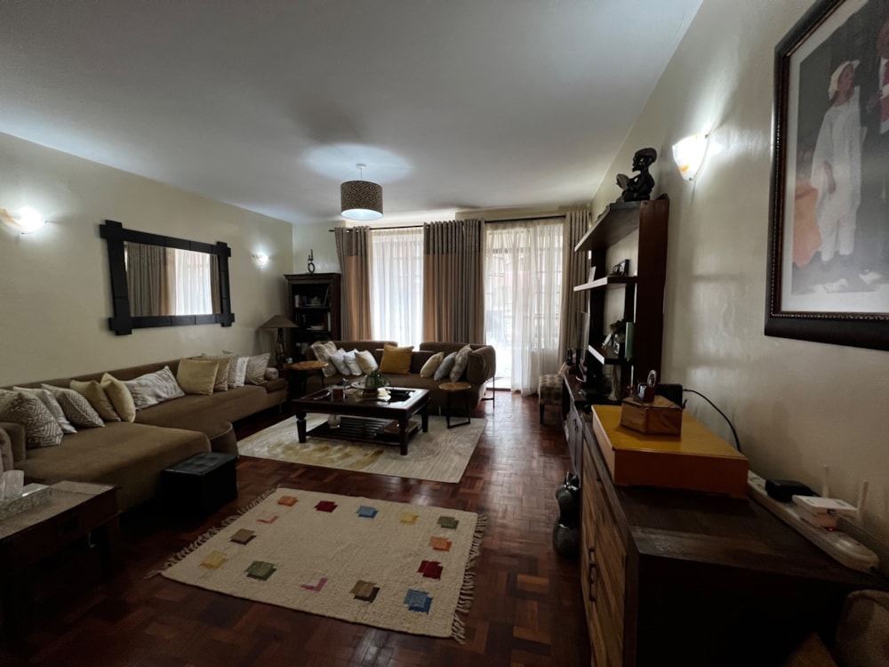 Apartment to rent in Kilimani, Kenya - 3KE1728622