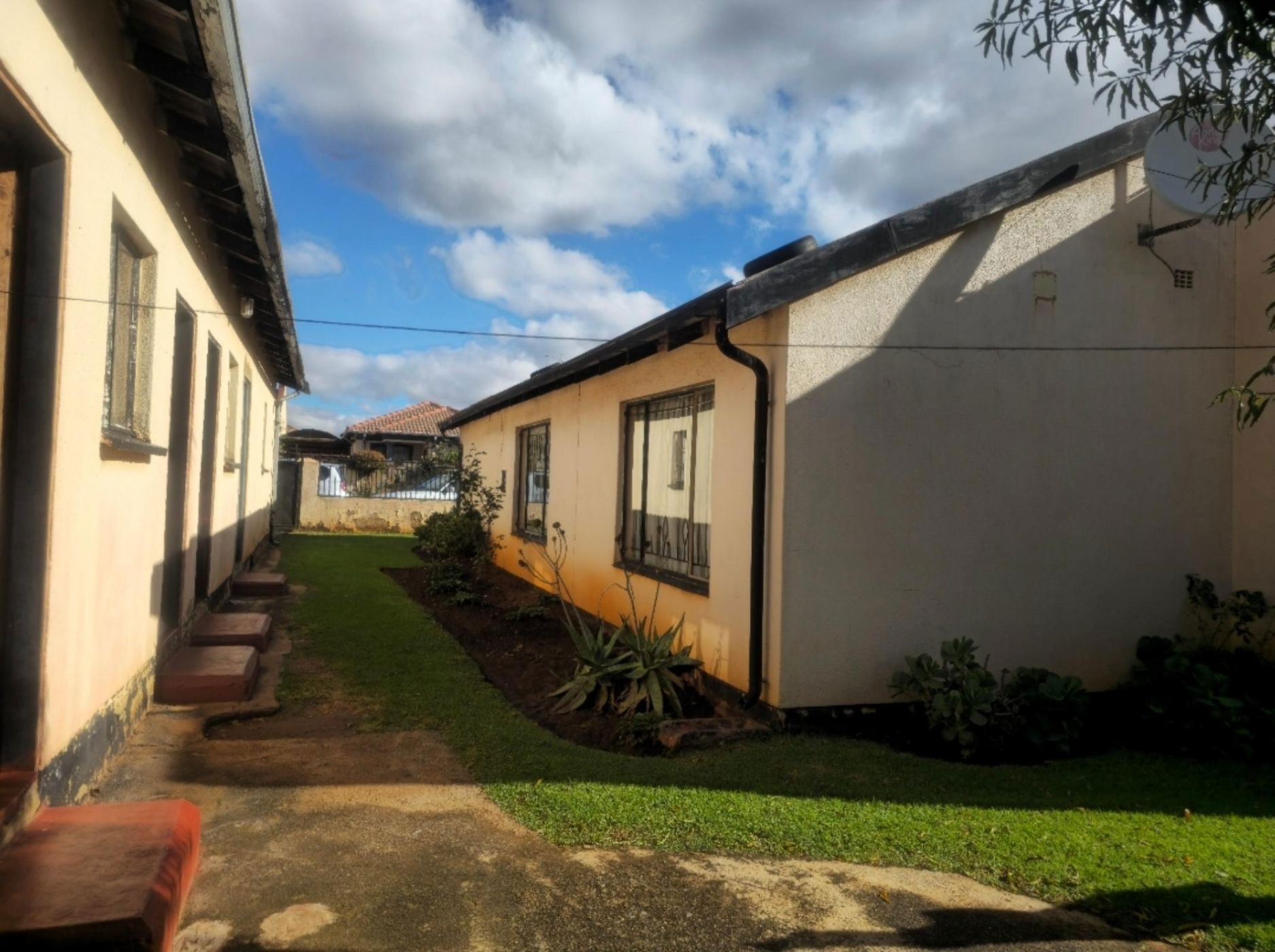 House for sale in Vosloorus - BOK1739476