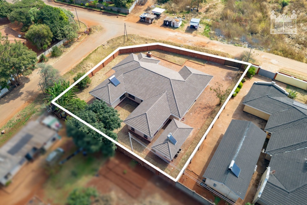House for sale in Westgate, Harare West, Zimbabwe - 3ZB1741427