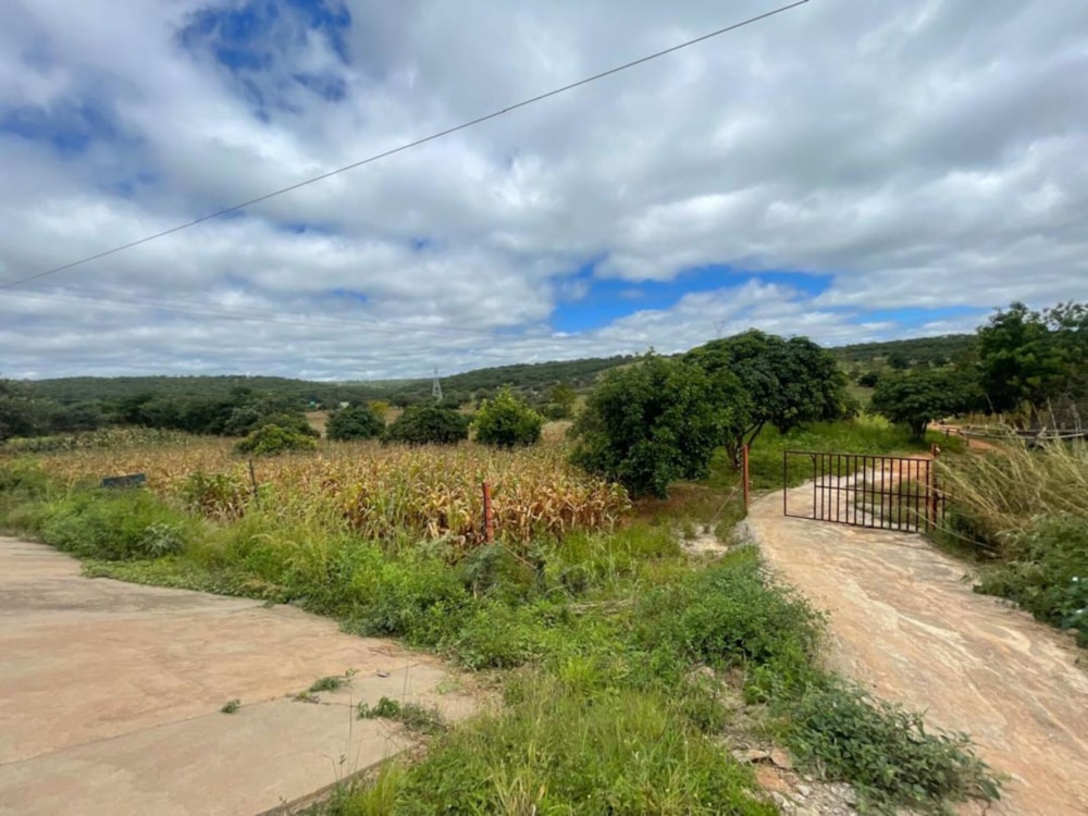 Vacant land for sale in Leopards Hill, Zambia - 3ZA1740556