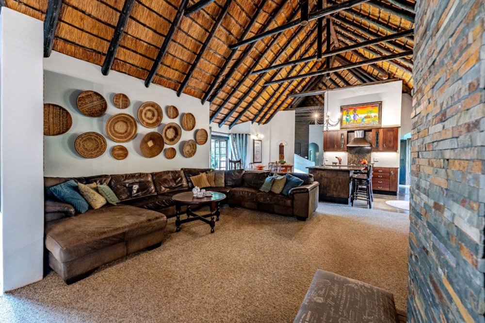 Double-storey house for sale in Hillcrest Park - 1KF1739025