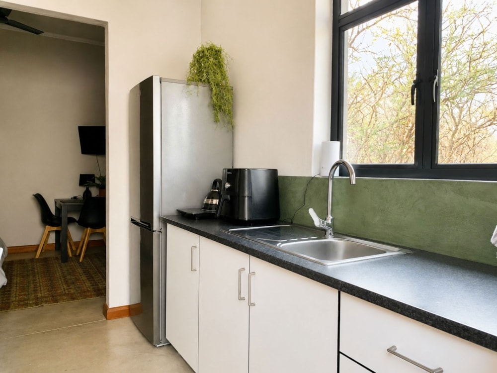 Bachelor apartment to rent in Blyde Wildlife Estate - 1HS1739499