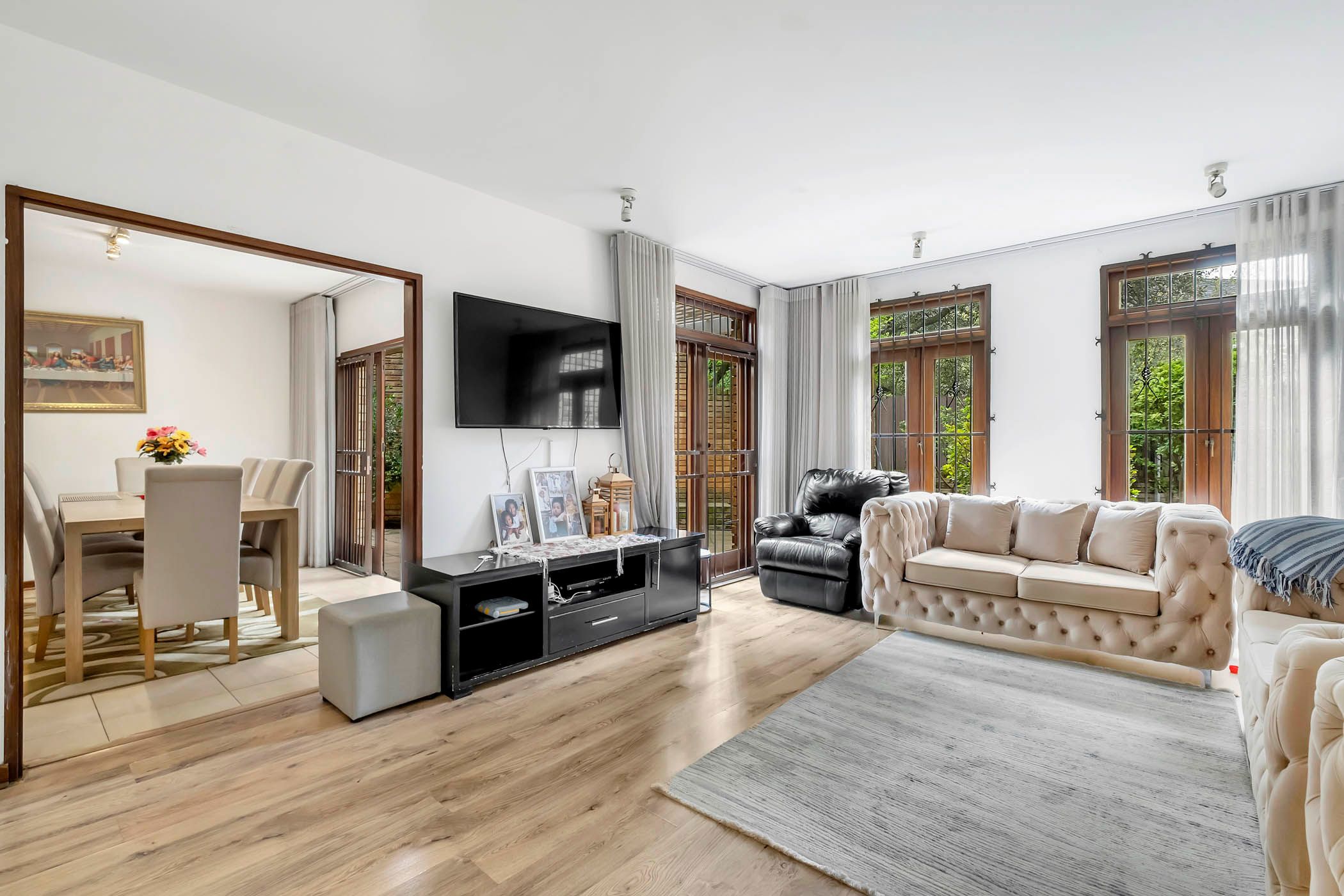 Apartment for sale in Illovo - HP1739181