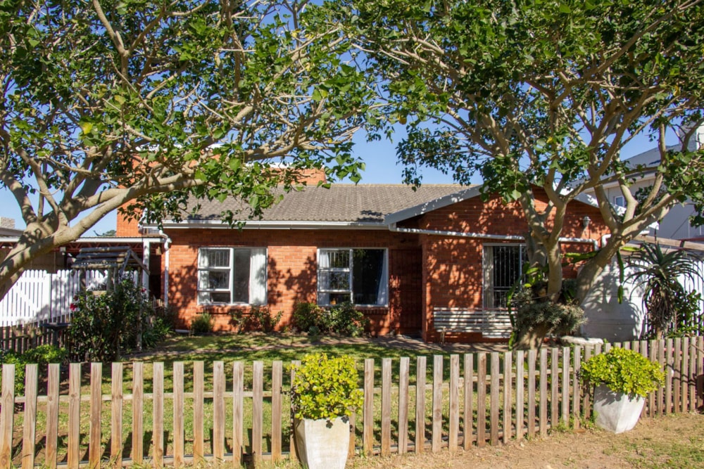 Double-storey house for sale in Boknesstrand - 1KO1740191 Double-storey house for sale in Boknesstrand - 1KO1740191