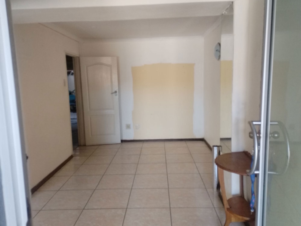 House for sale in Westridge, Mitchells Plain - 1MN1738660