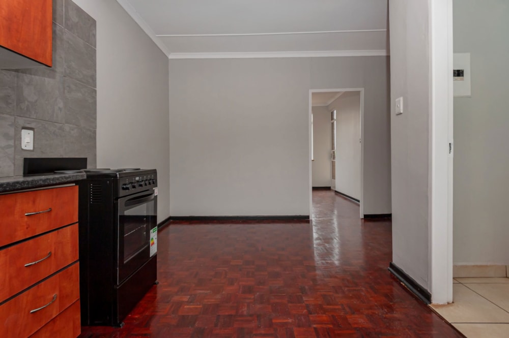 Apartment for sale in Windsor West - RAN1736444