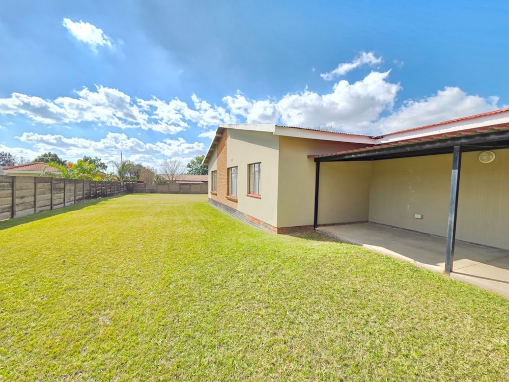 House for sale in Arbor Park, Newcastle - 1NW1740459