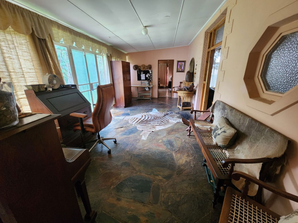 House for sale in Modimolle (Nylstroom) - 1MDM1736781