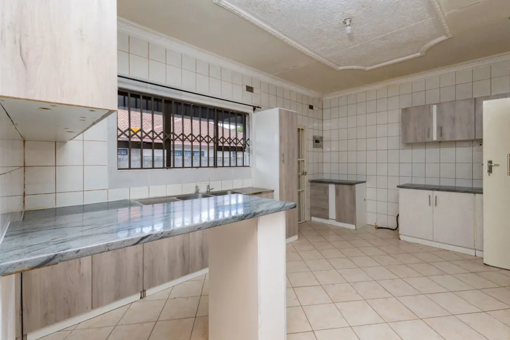 House sold in Zimre Park, Zimbabwe - 3ZB1739863 House sold in Zimre Park, Zimbabwe - 3ZB1739863