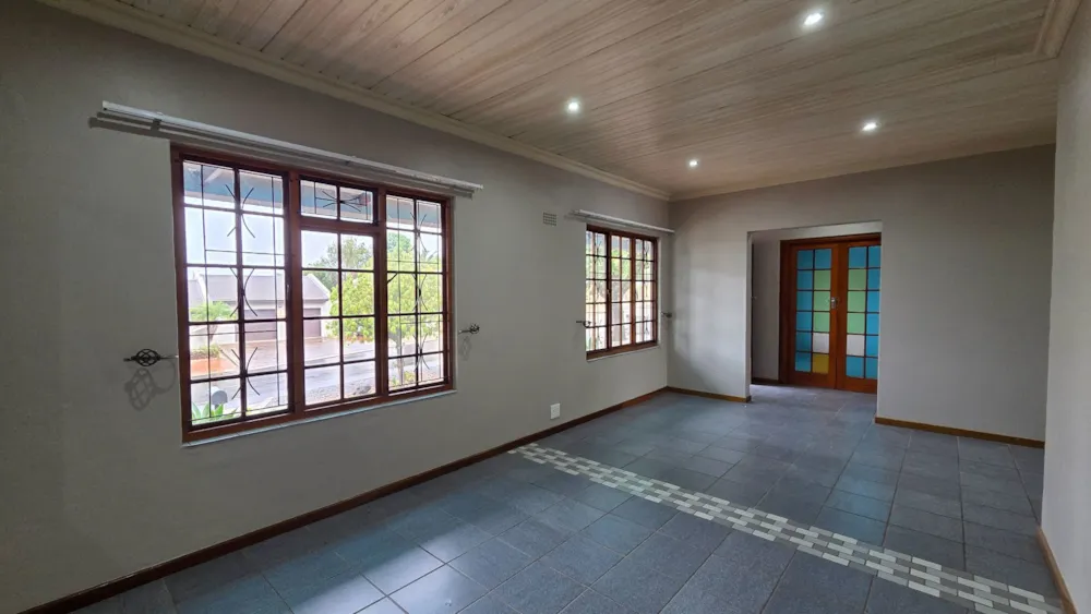 House let in Malmesbury - 1MS1738564 House let in Malmesbury - 1MS1738564