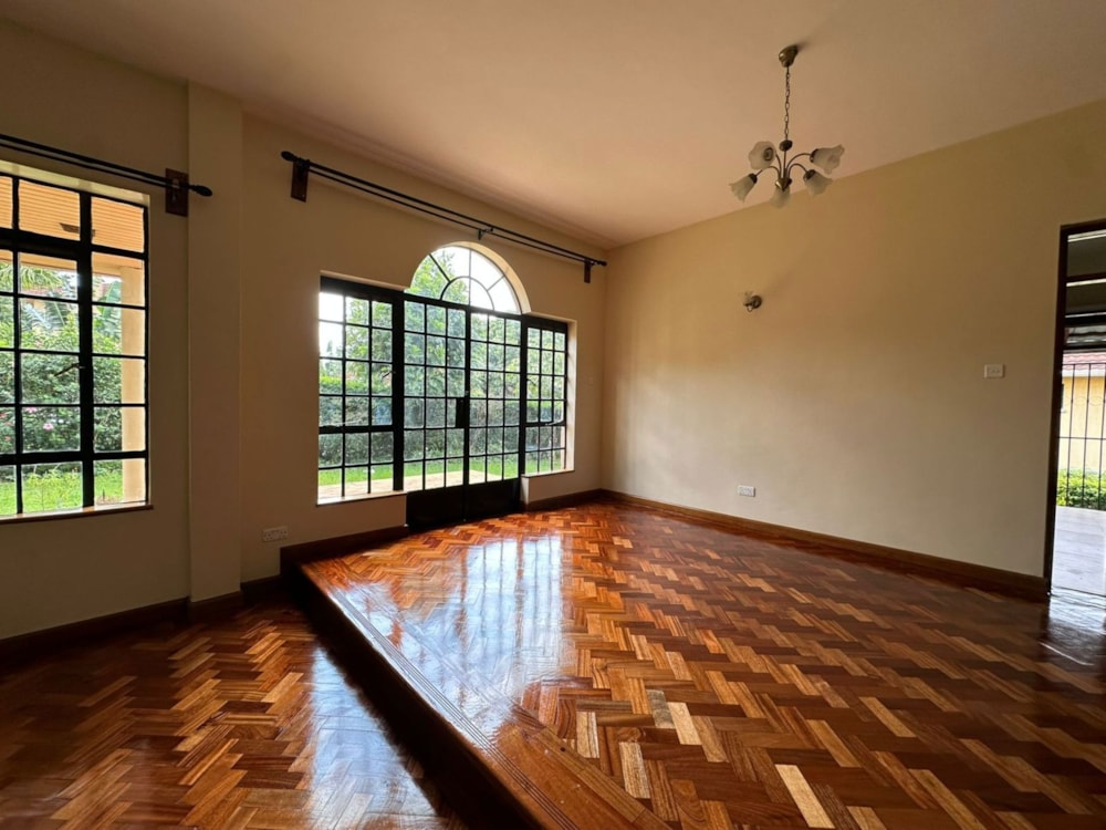 Townhouse to rent in Kitisuru, Kenya - 3KE1739670