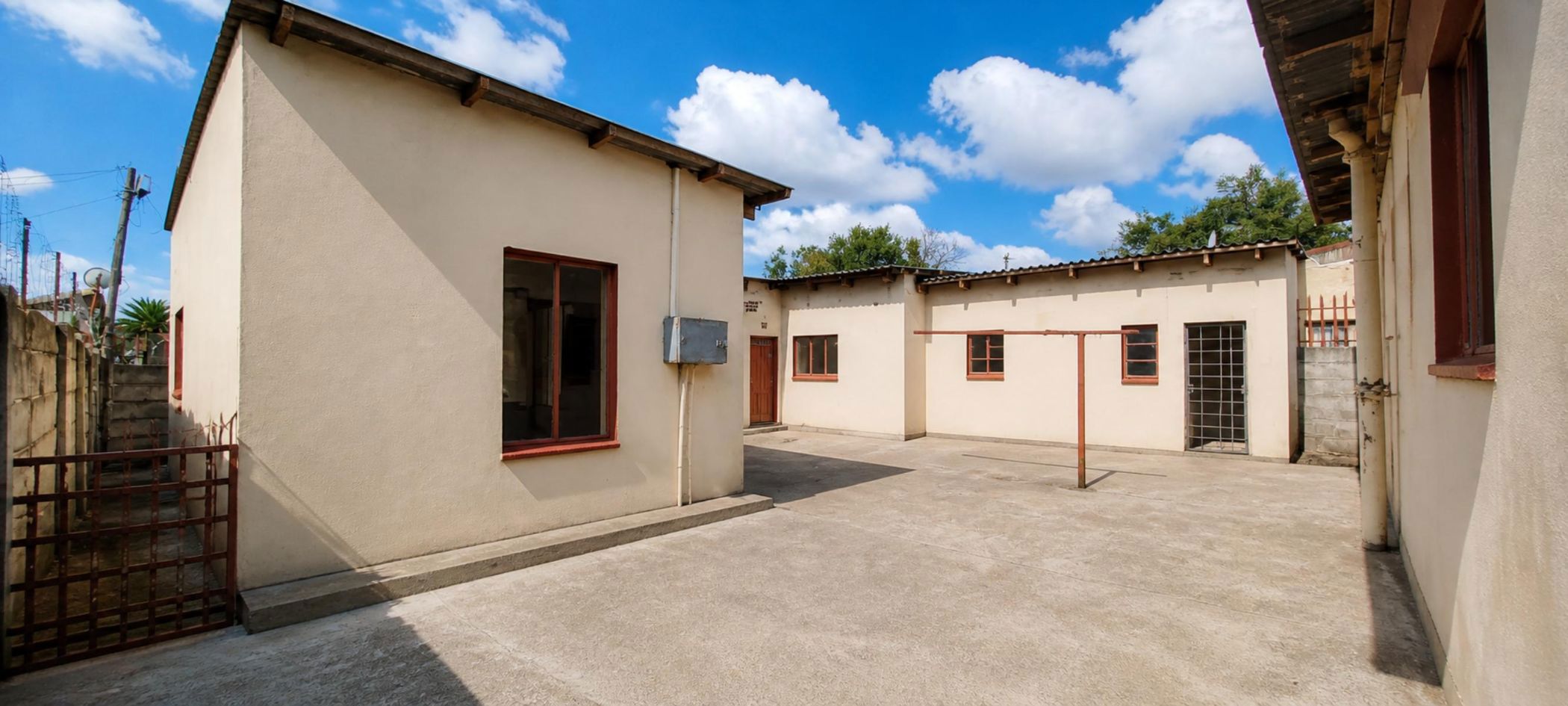 House for sale in Brakpan Central - 1BJ1738529