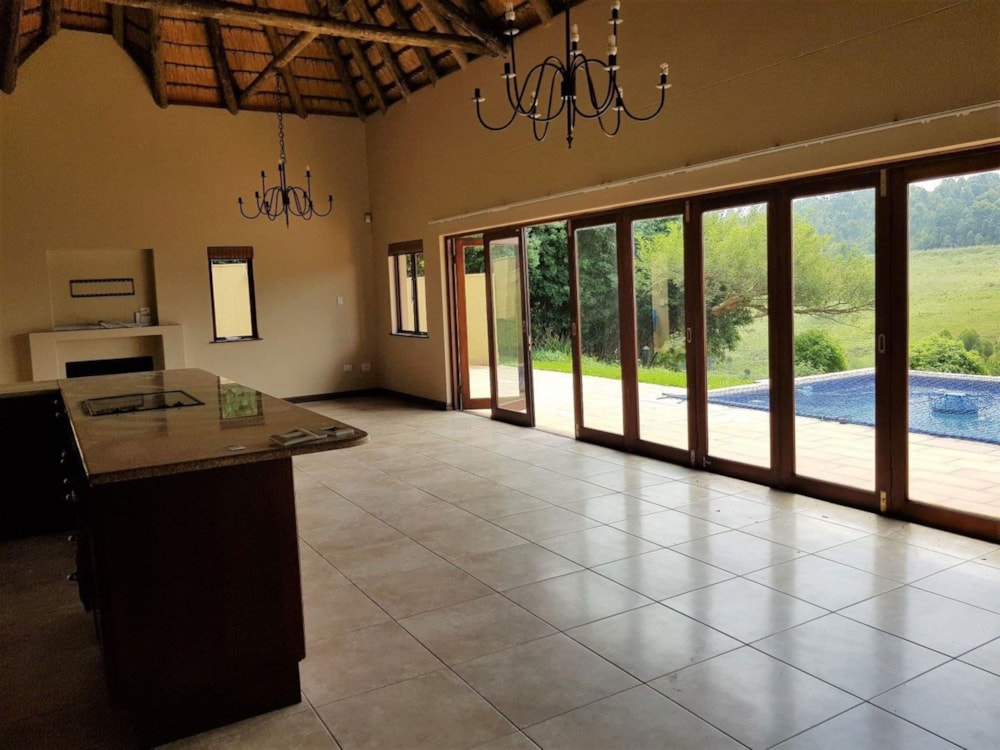 Townhouse for sale in Gillitts - 1KF1739417