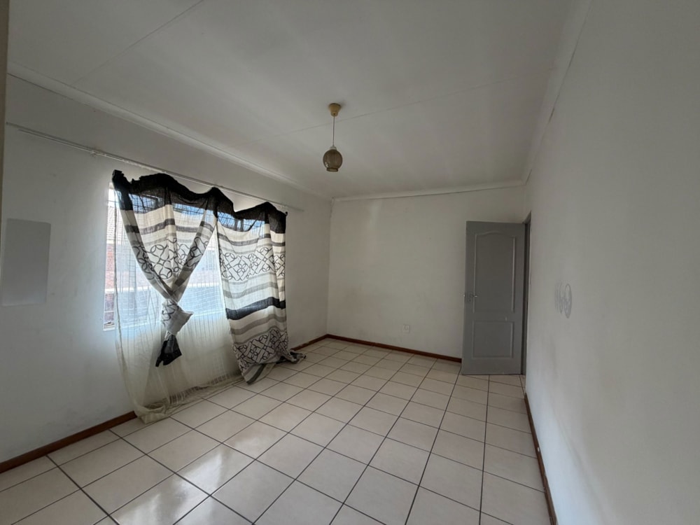 Apartment for sale in Polokwane Central - 1PS1738648