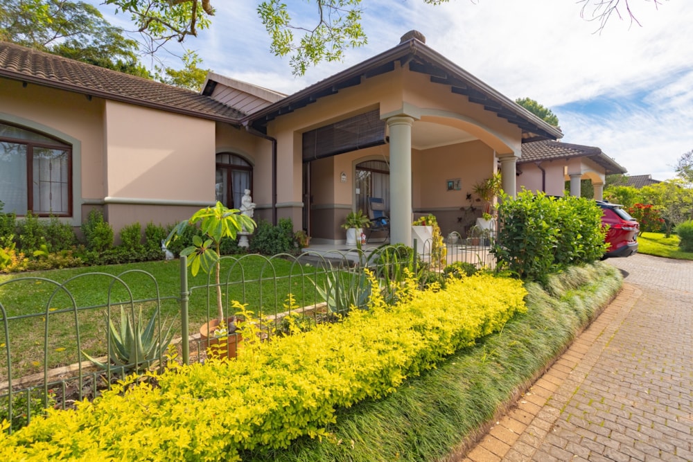 Townhouse for sale in Le Domaine Estate - 1KF1739334