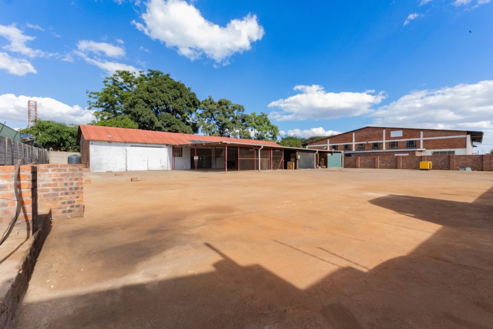 Commercial industrial property for sale in Msasa, Zimbabwe - 3ZB1738496 Commercial industrial property for sale in Msasa, Zimbabwe - 3ZB1738496