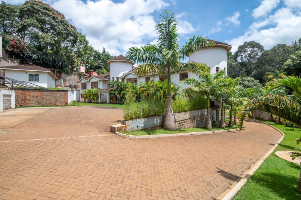House for sale in Thigiri, Kenya - 3KE1738579