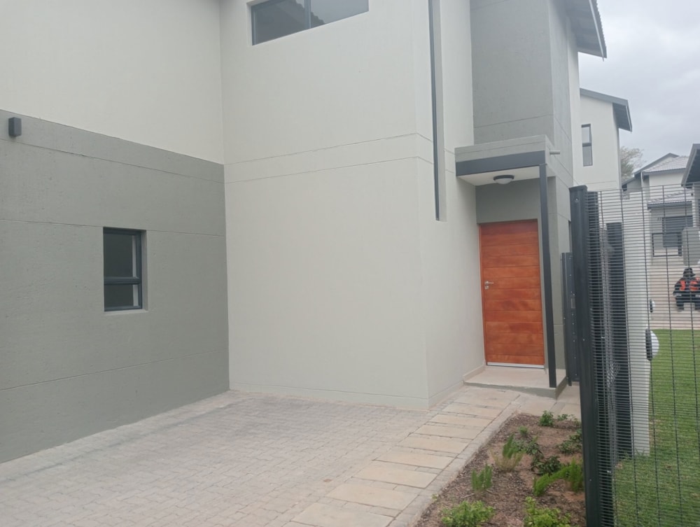 House to rent in Mbombela Central (Nelspruit Central) - 1NS1738521