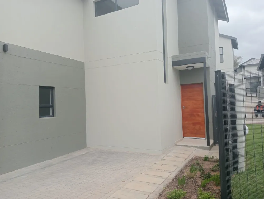 House let in Mbombela Central (Nelspruit Central) - 1NS1738521 House let in Mbombela Central (Nelspruit Central) - 1NS1738521