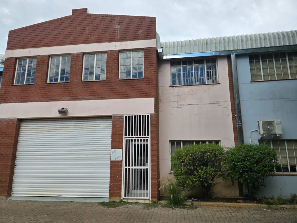 Commercial Building to rent in Commerce Park, Botswana - 3BO1738543