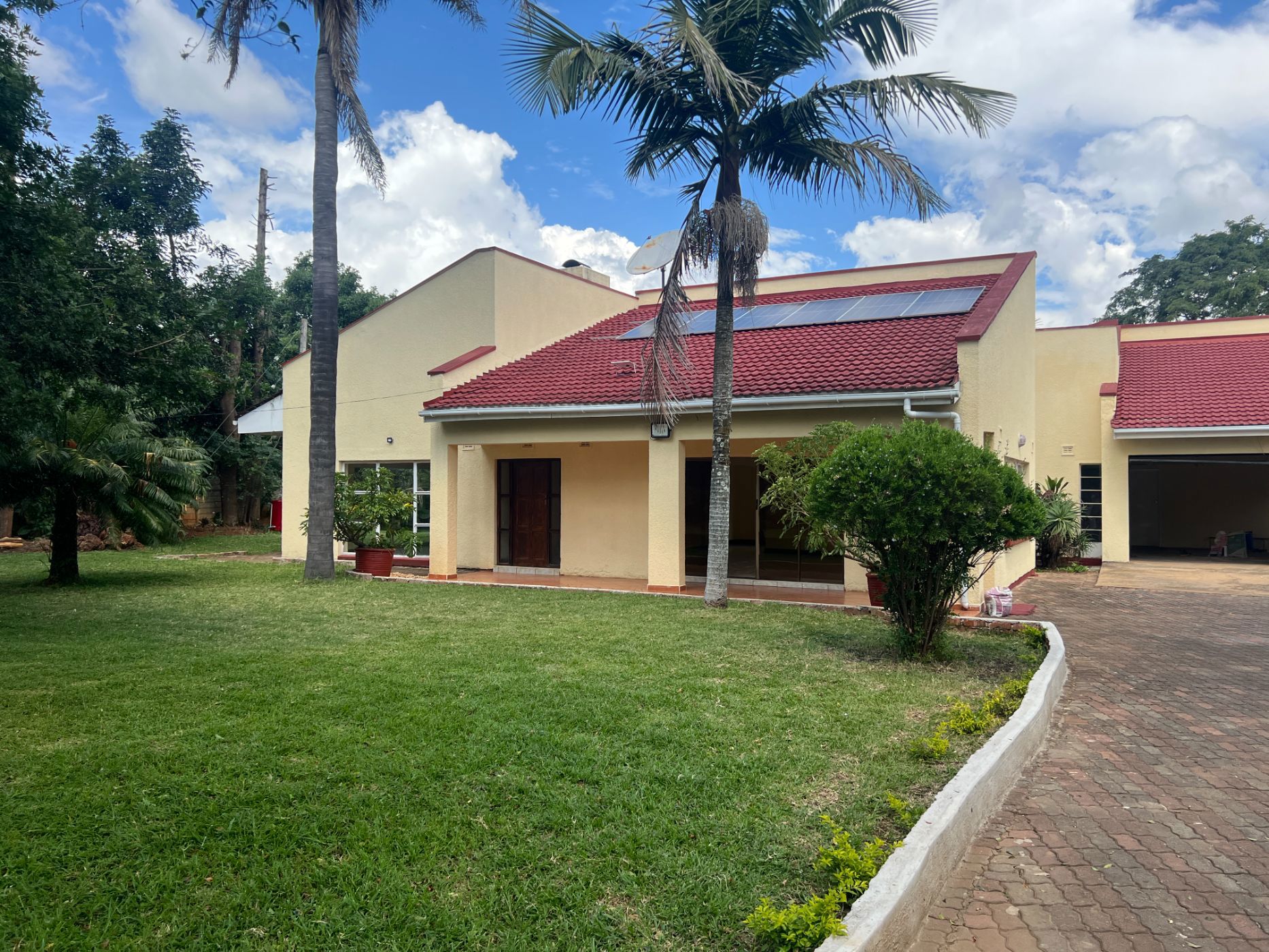 House to rent in Borrowdale West, Zimbabwe - 3ZB1738573