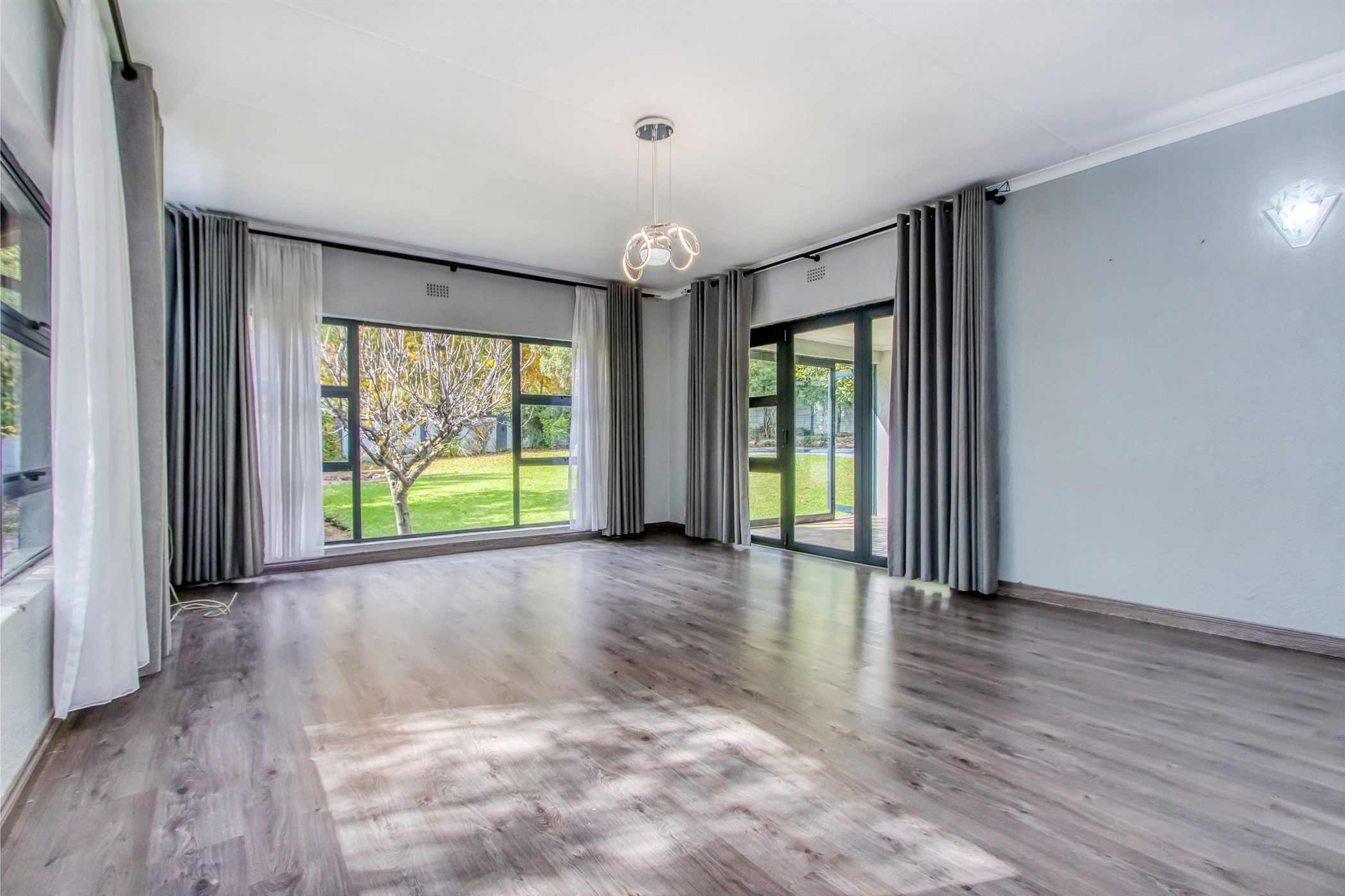 House to rent in Ferndale, Randburg - RAL1738583