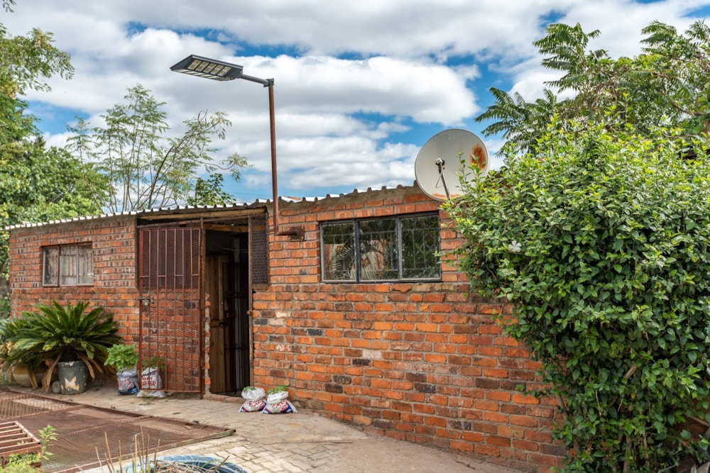 House for sale in Braeside, Zimbabwe - 3ZB1738632 House for sale in Braeside, Zimbabwe - 3ZB1738632