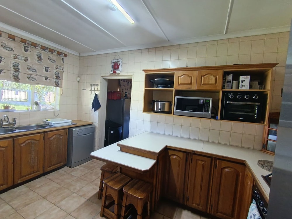 Single-storey house to rent in Camperdown - 1PM1738669
