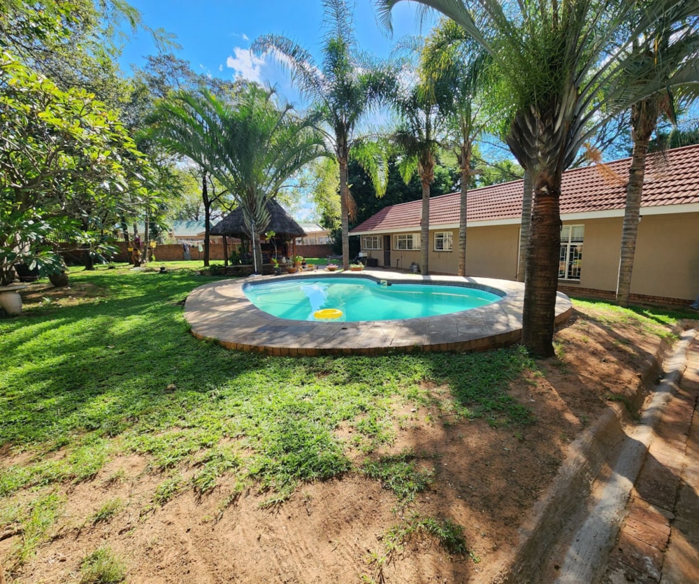House for sale in Modimolle (Nylstroom) - 1MDM1738804