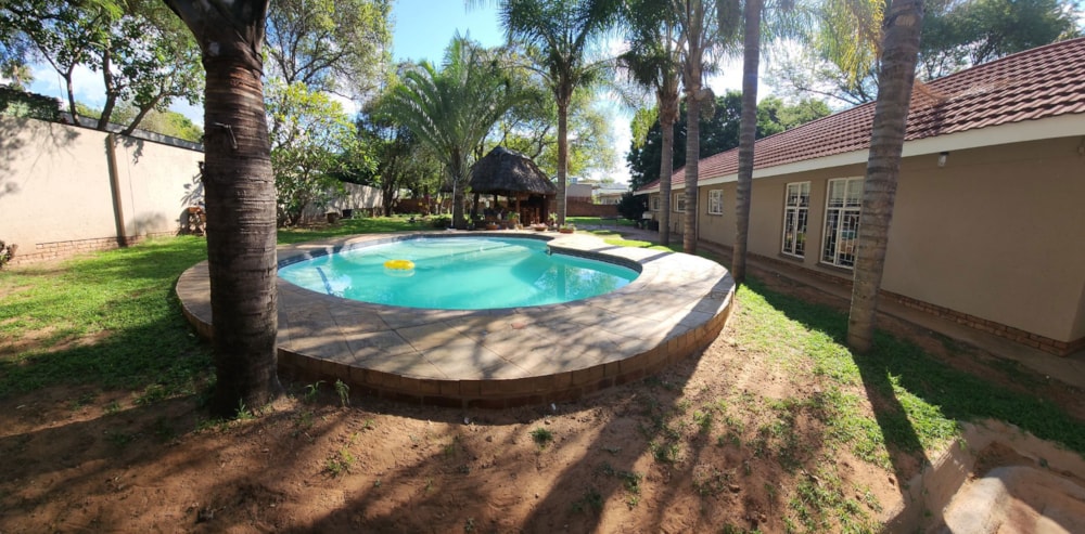 House for sale in Modimolle (Nylstroom) - 1MDM1738804